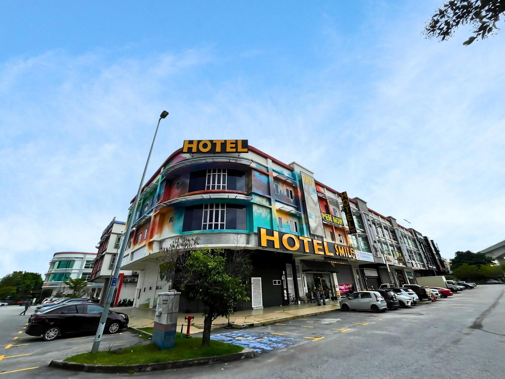 Smile Hotel Shah Alam Icity Exterior photo